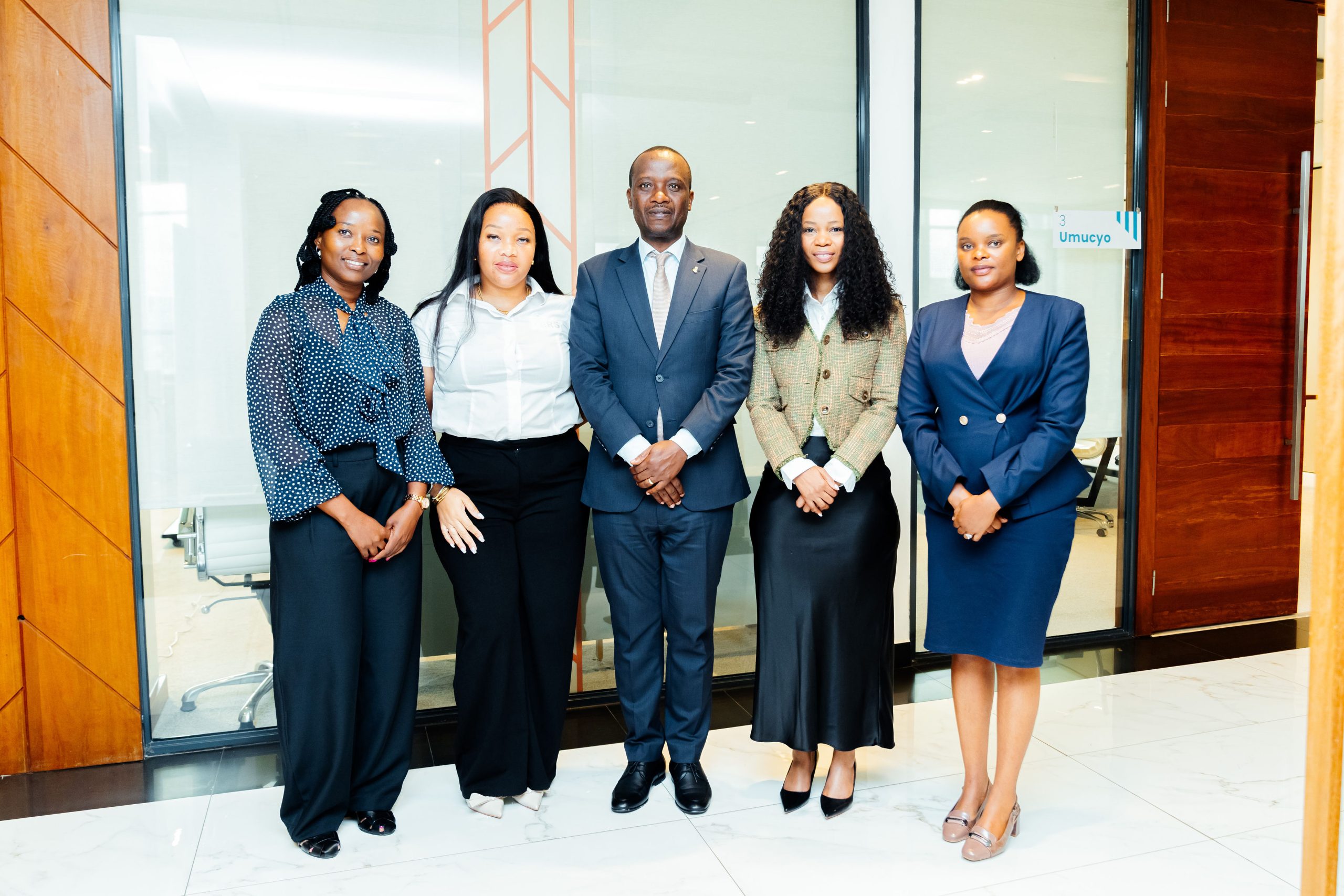 LE RWANDA ACCUEILLE LE SERVICE FISCAUX DE L’ESWATINI POUR UN ÉCHANGE SUR L’ADMINISTRATION DES REVENUS